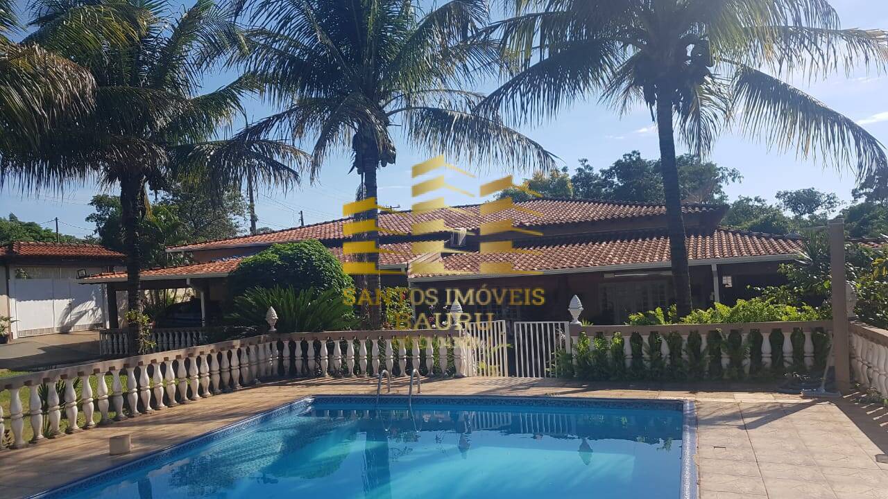 Casa à venda com 4 quartos, 380m² - Foto 2