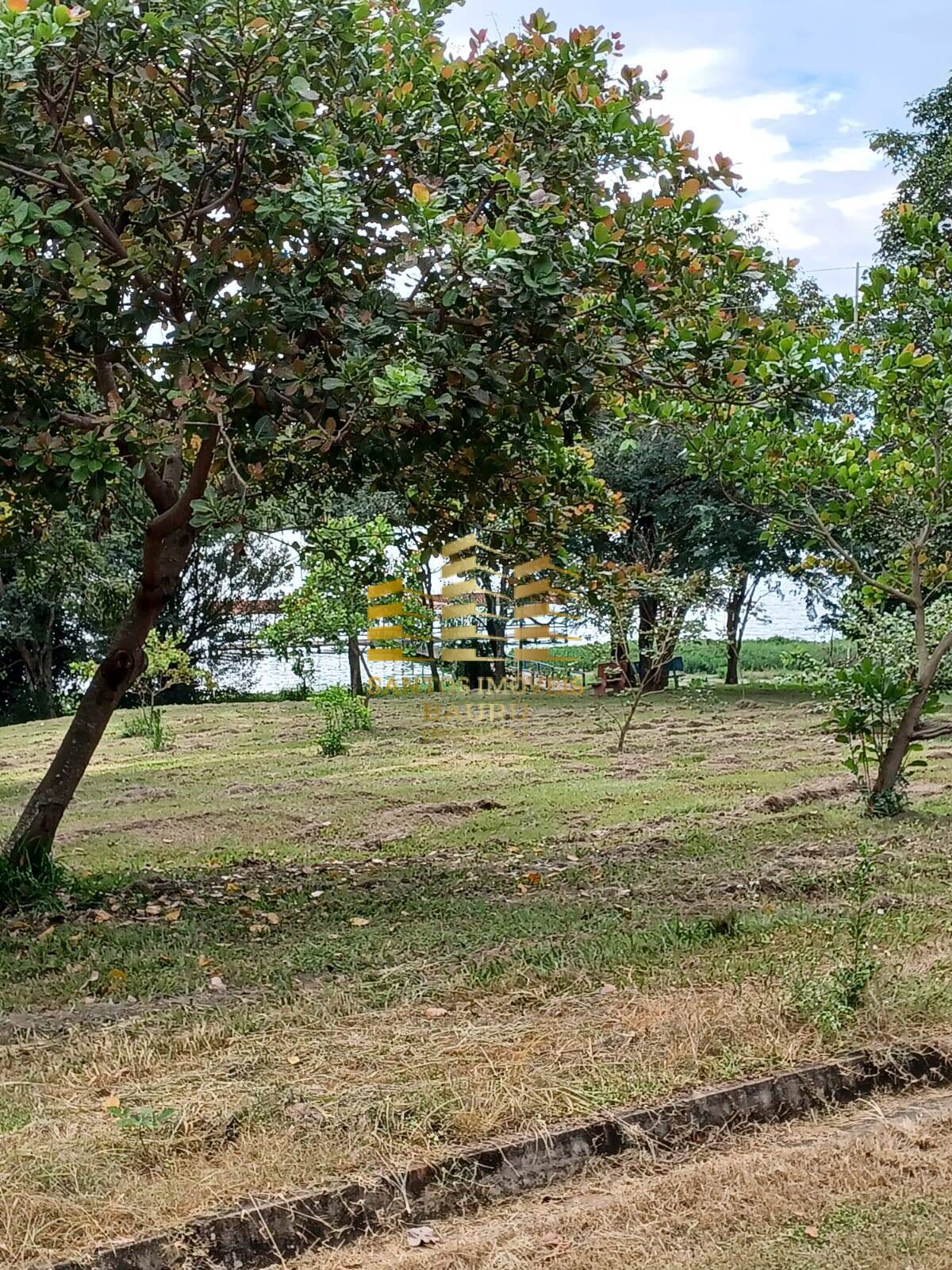 Casa, 3 quartos, 240 m² - Foto 30