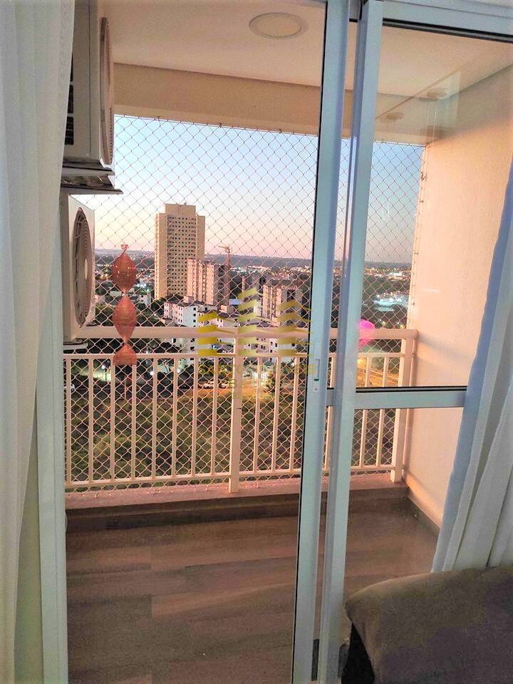 Apartamento à venda com 2 quartos, 64m² - Foto 3