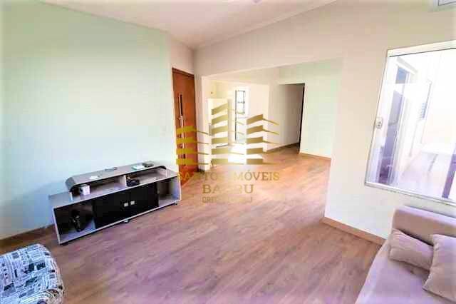 Casa, 3 quartos, 138 m² - Foto 1