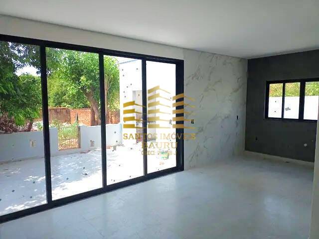 Casa, 3 quartos, 200 m² - Foto 1
