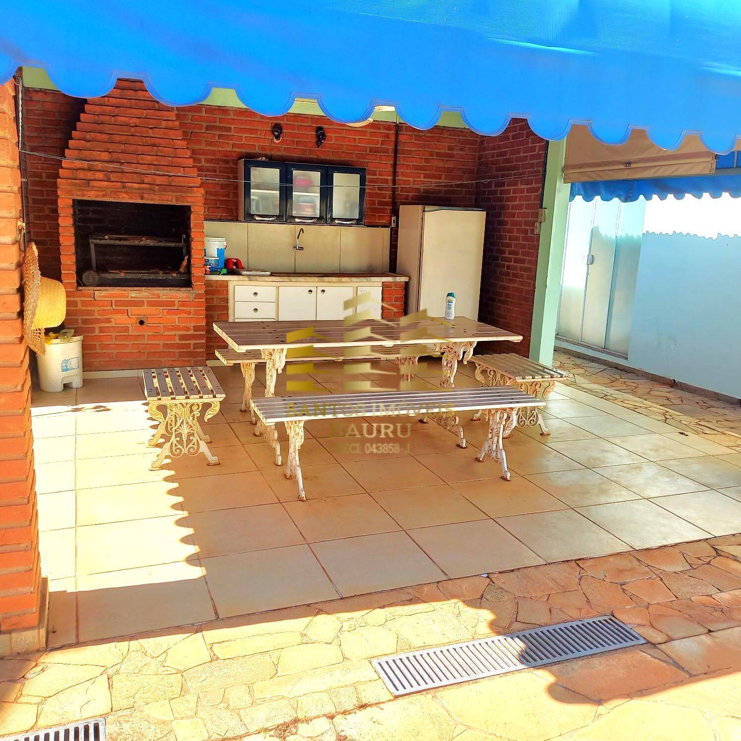 Casa, 3 quartos, 211 m² - Foto 3