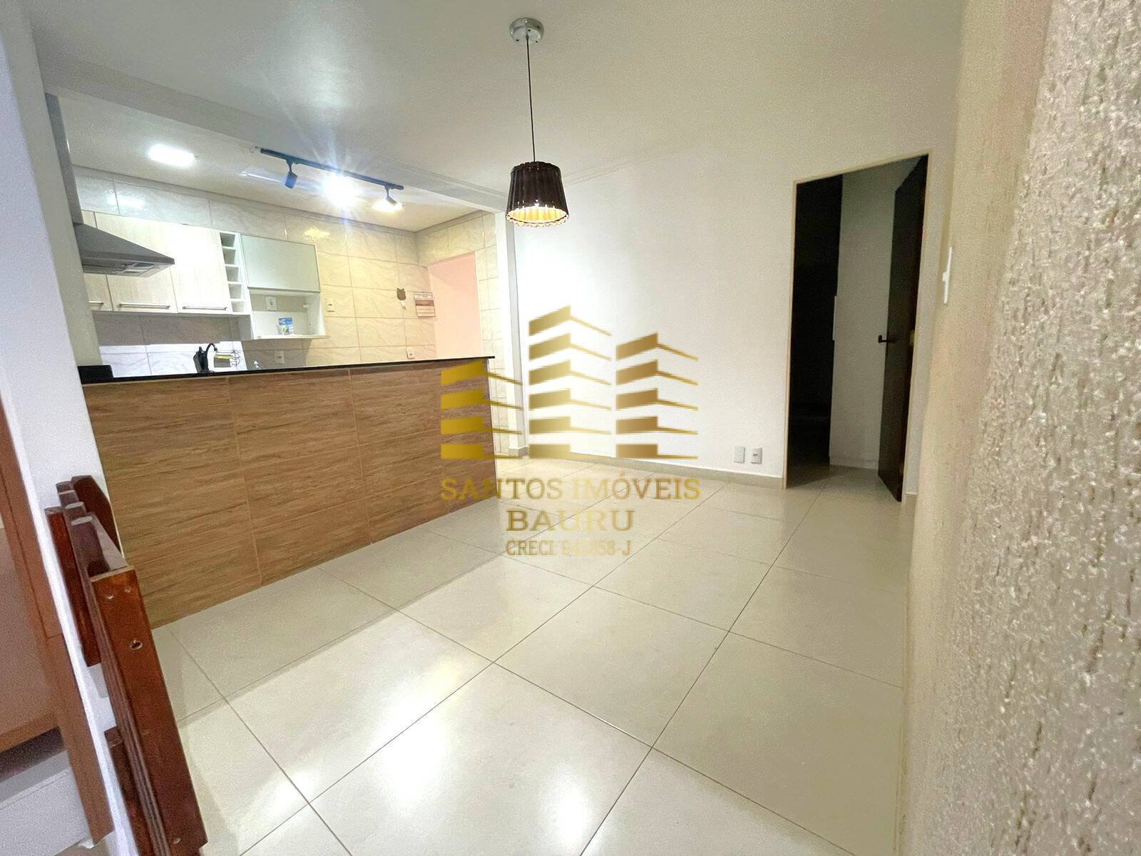 Casa à venda com 3 quartos, 160m² - Foto 2