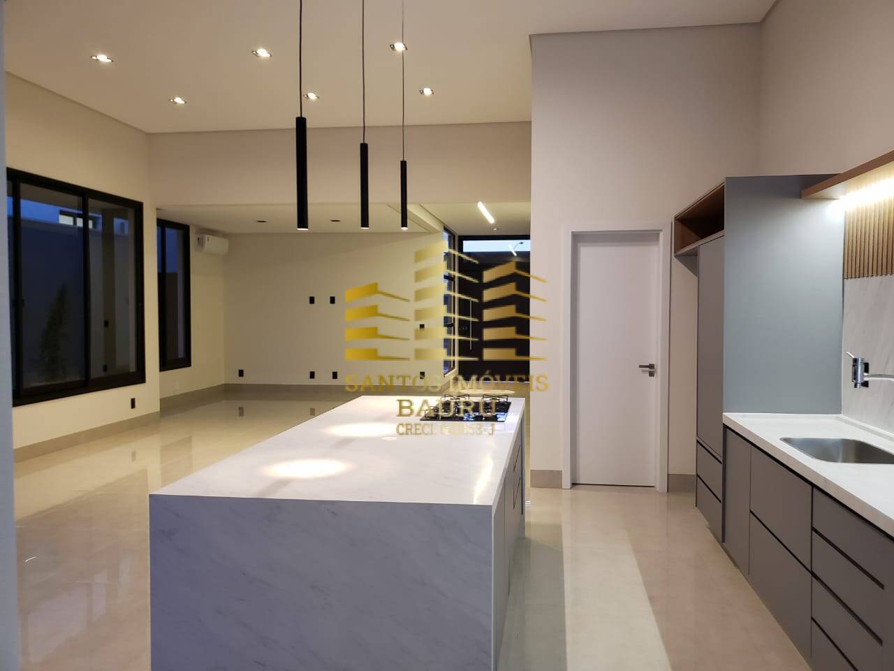 Casa de Condomínio à venda com 3 quartos, 253m² - Foto 10