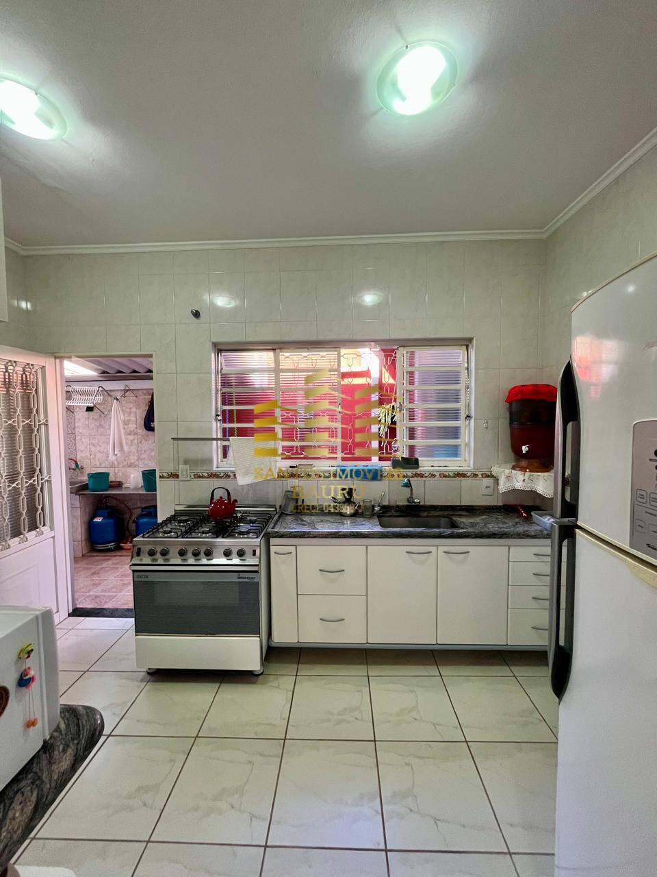 Casa à venda com 3 quartos, 440m² - Foto 5