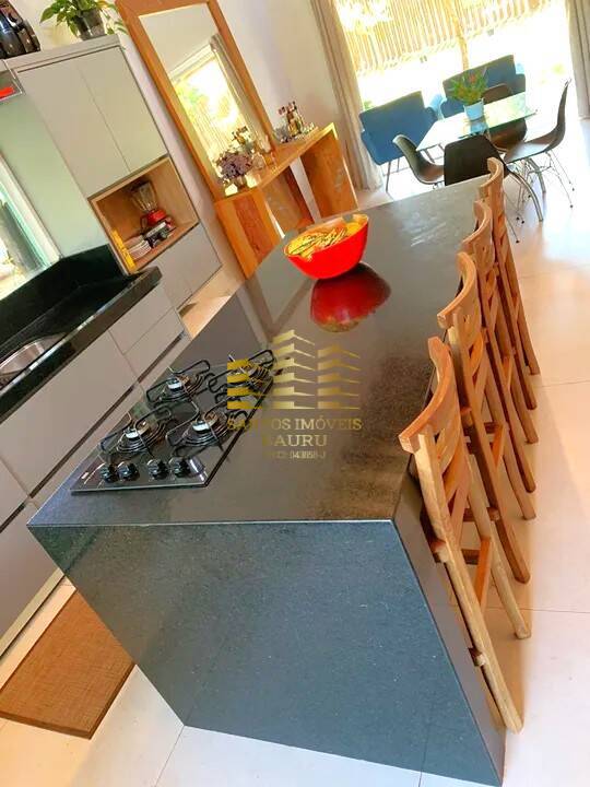 Casa à venda com 3 quartos, 236m² - Foto 8