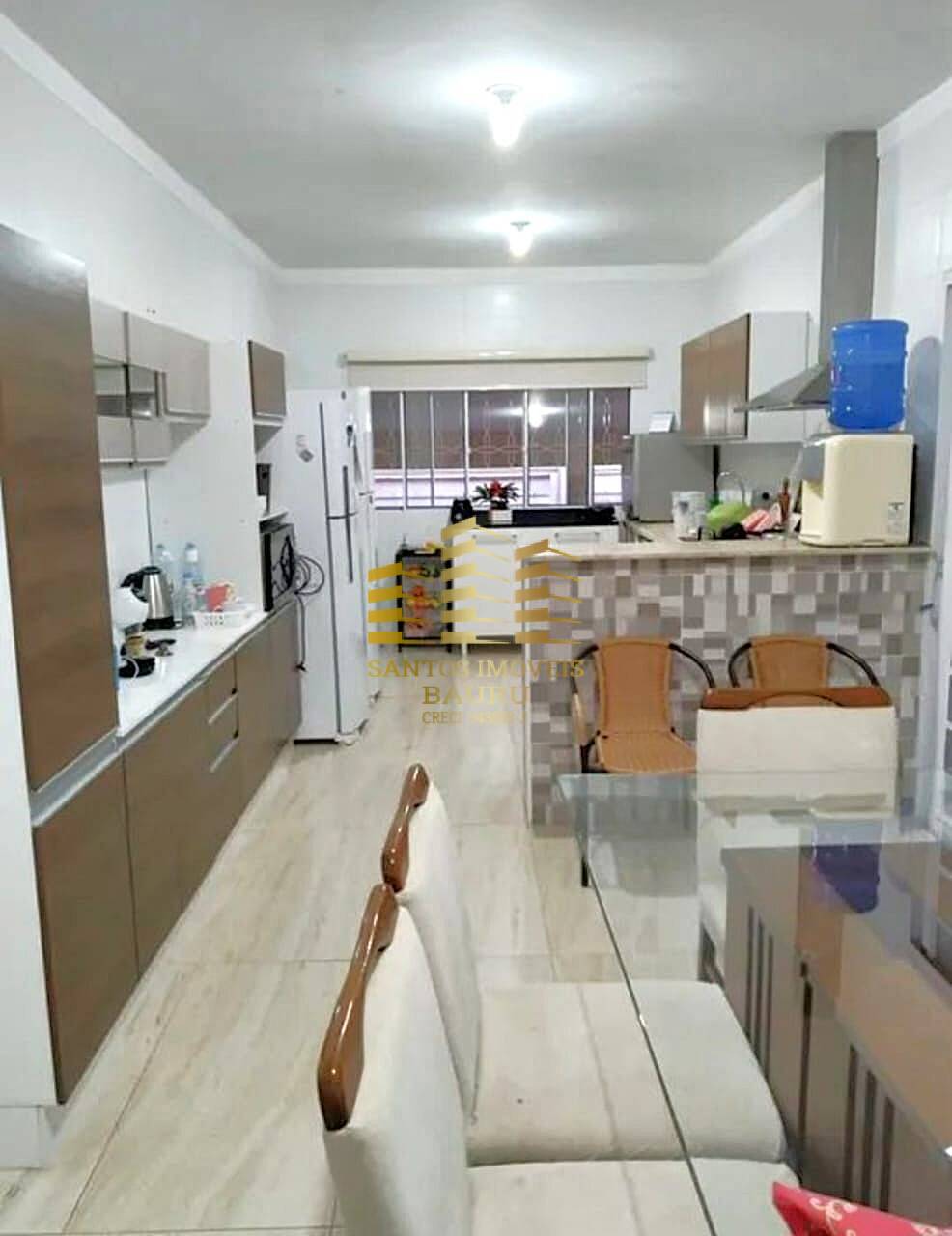 Casa, 3 quartos, 256 m² - Foto 3