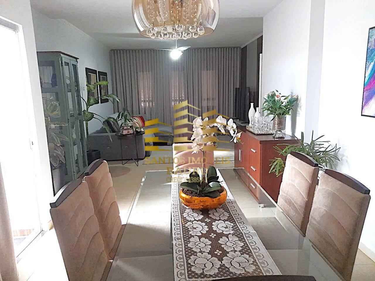 Casa, 3 quartos, 230 m² - Foto 1