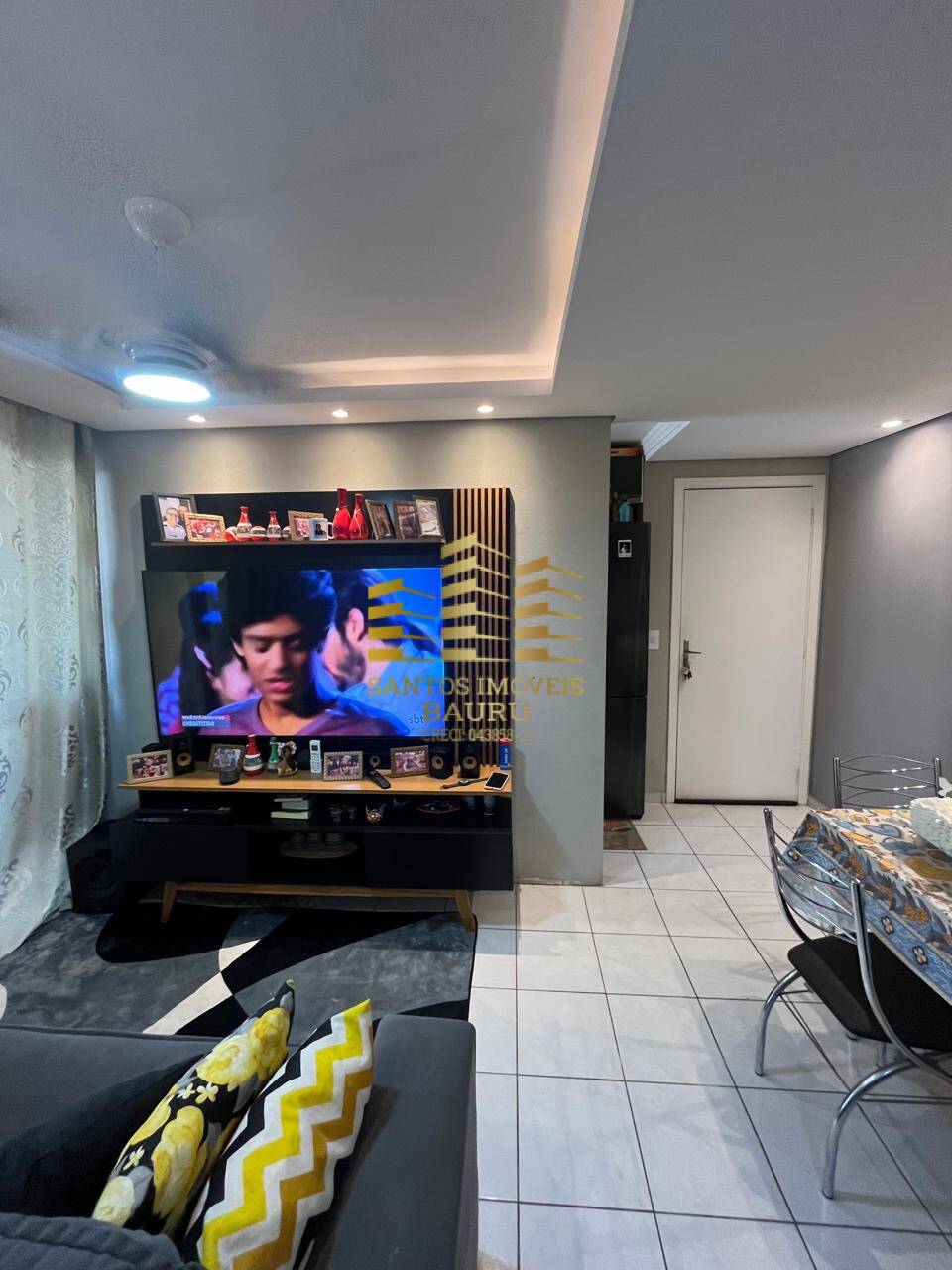 Apartamento à venda com 2 quartos, 50m² - Foto 1