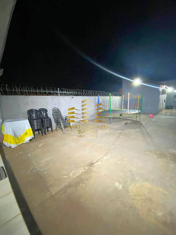 Casa à venda com 2 quartos, 70m² - Foto 13