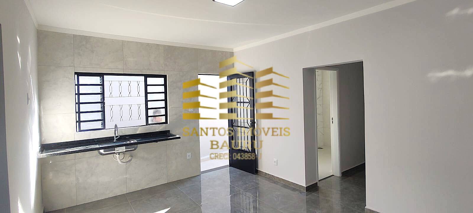 Casa à venda com 3 quartos, 190m² - Foto 1