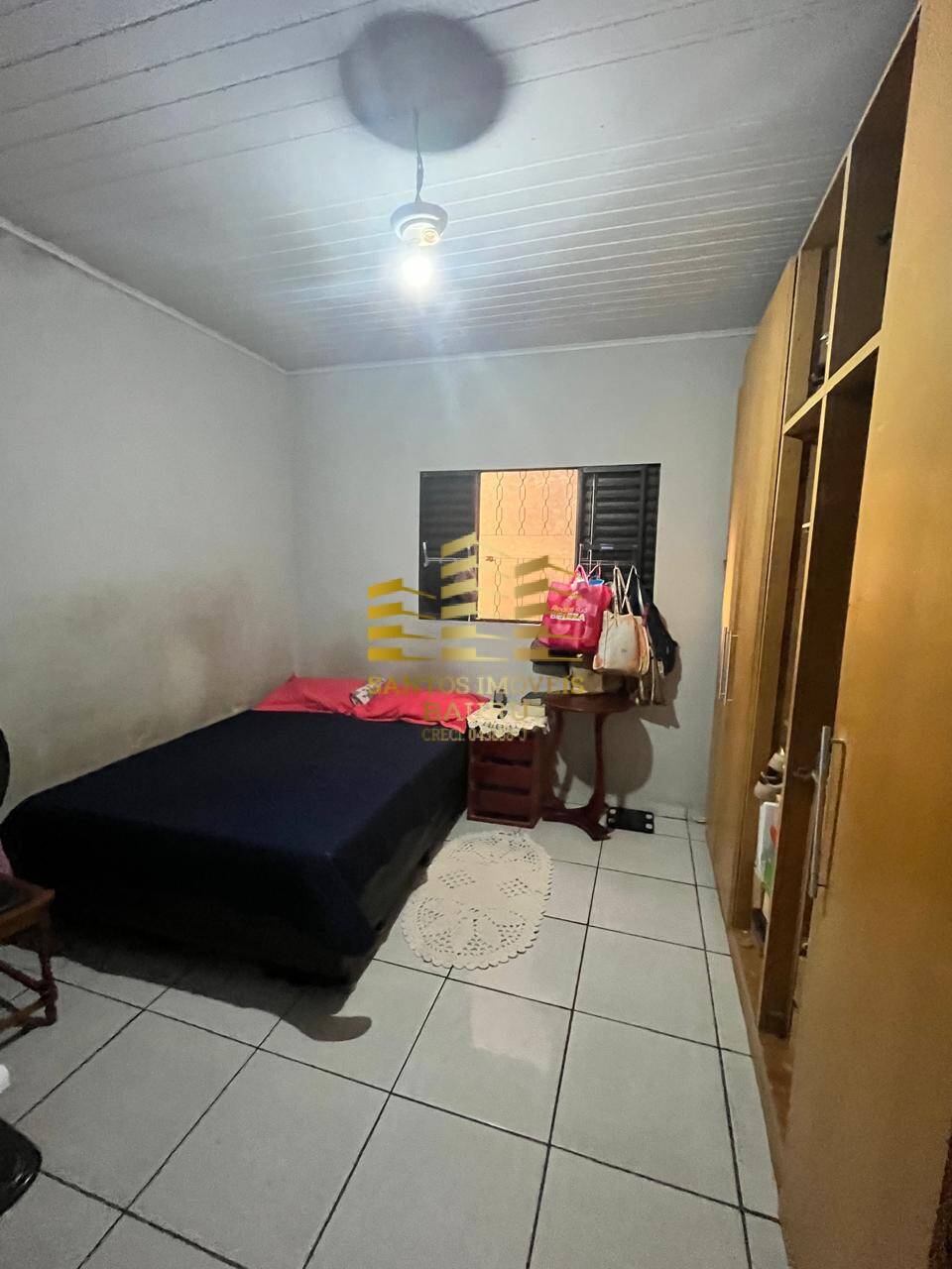 Casa à venda com 2 quartos, 70m² - Foto 8