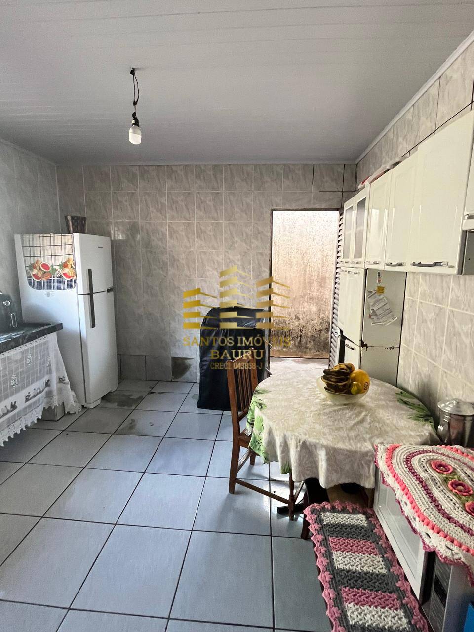 Casa à venda com 2 quartos, 70m² - Foto 5