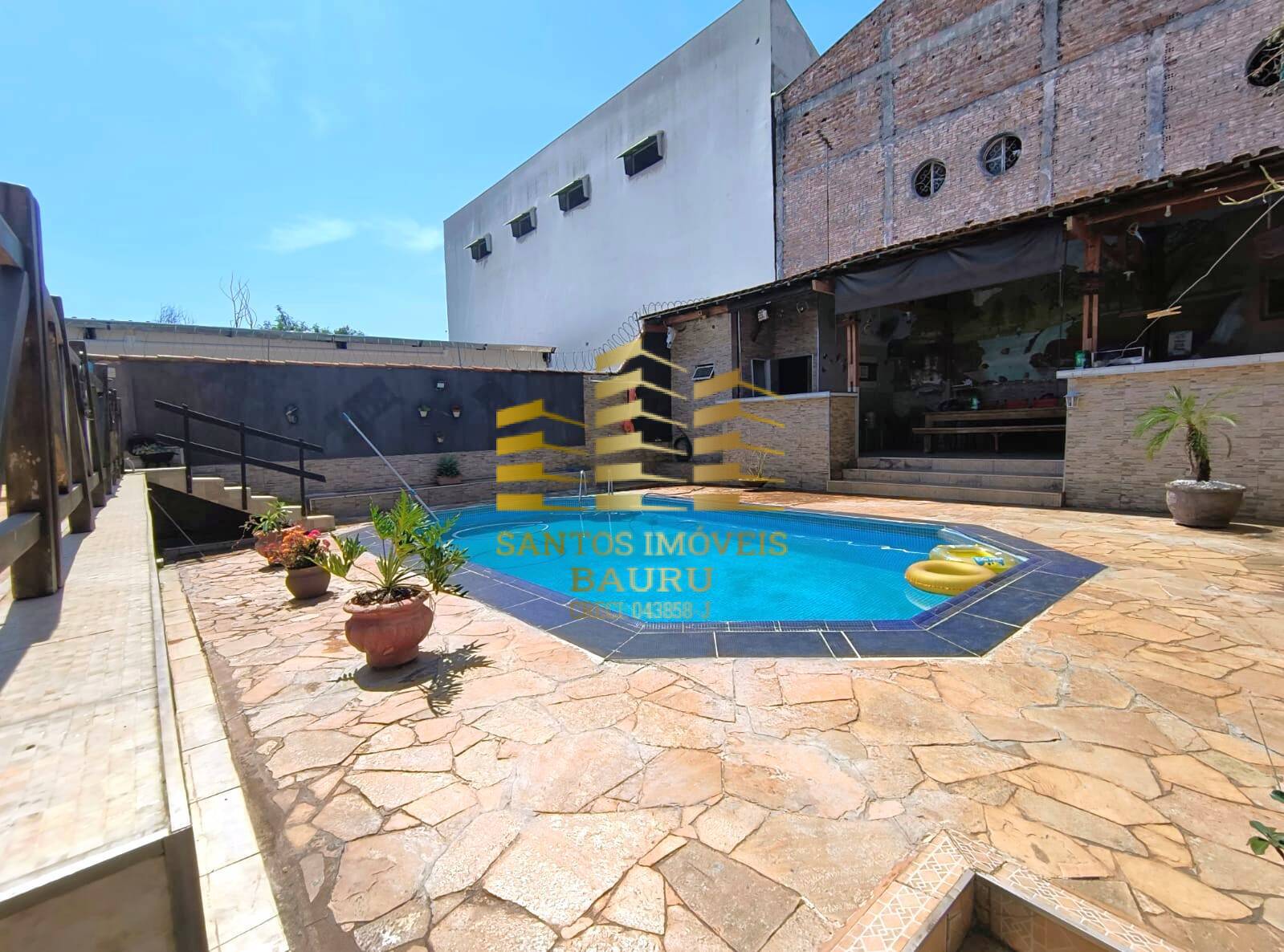 Casa, 3 quartos, 162 m² - Foto 2
